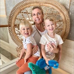 Meet your Posher, Rebekah